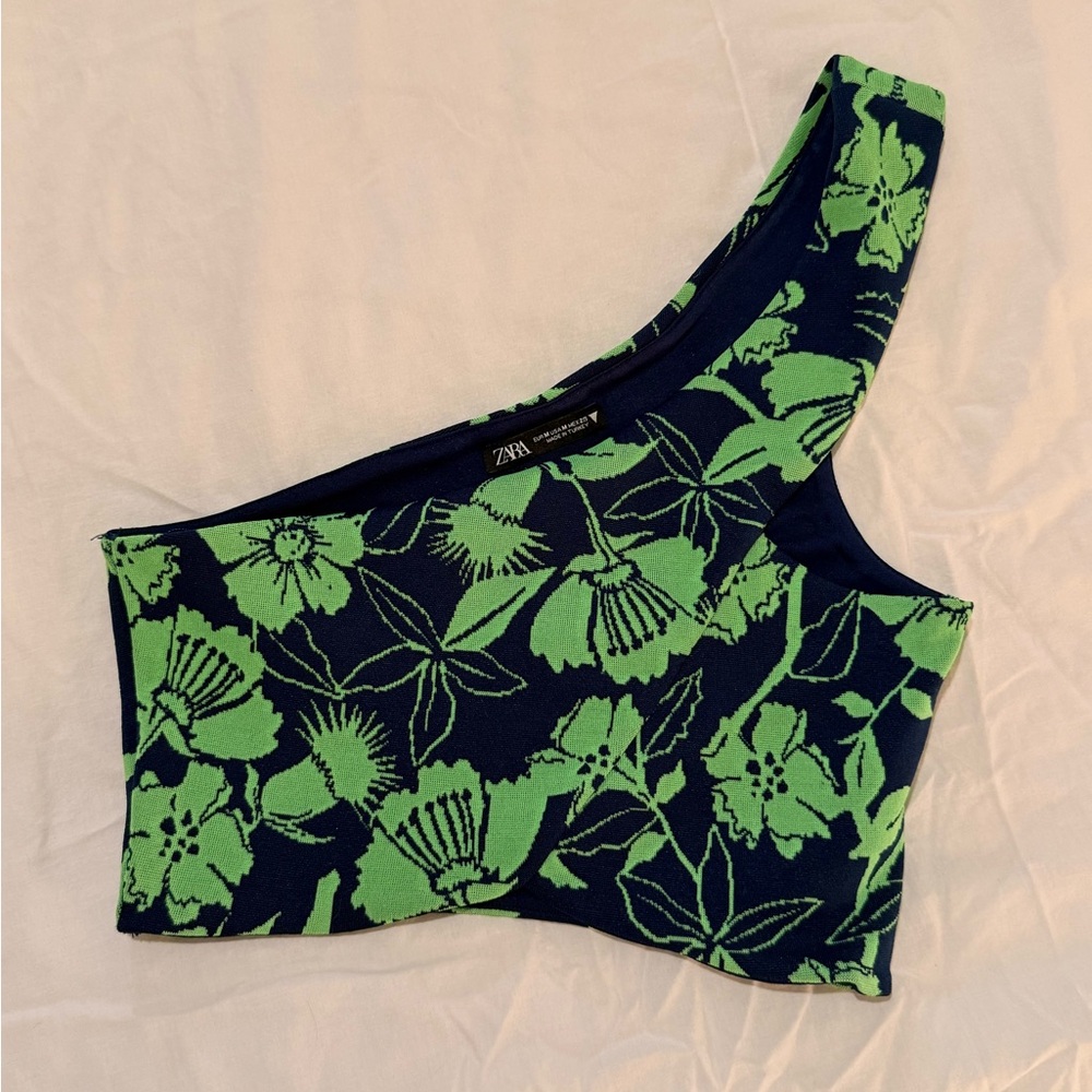 Zara Green & Navy Blue Floral Crop Top Size M Off One Shoulder